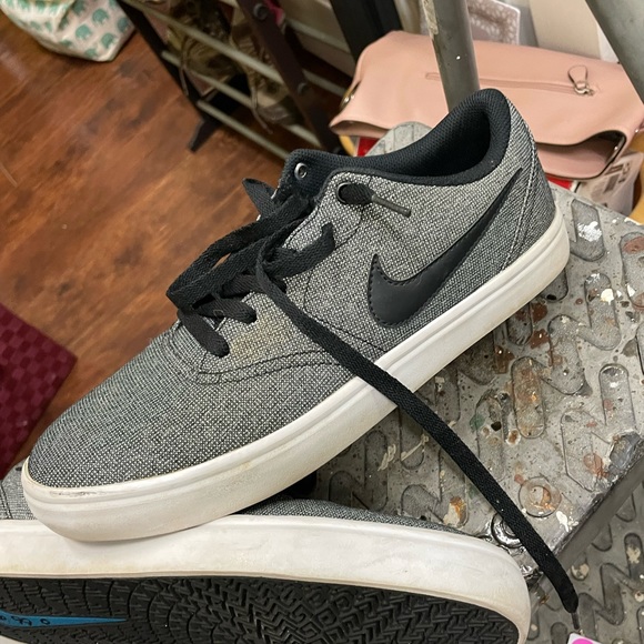 SOLD - Picture 3 of 5